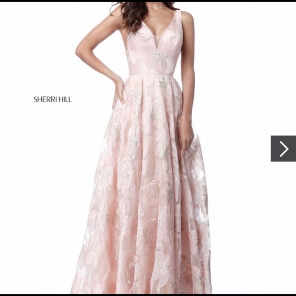 Sherri Hill prom dress
